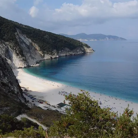 아파트 Heliovasilema